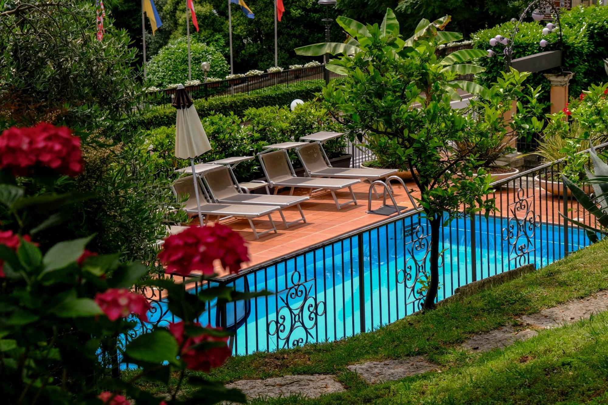 Hotel Bellevue Гардоне Ривьера Экстерьер фото