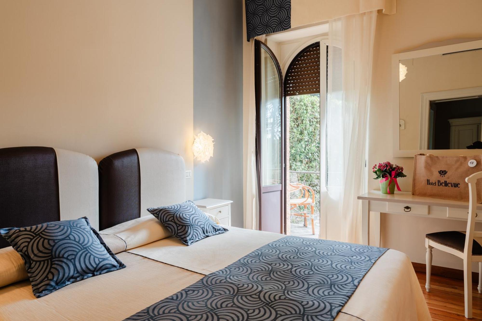 Hotel Bellevue Гардоне Ривьера Экстерьер фото